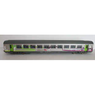 Wagon Voiture CORAIL INTERCITES 2Cl Vtu SNCF  1/87ème PIKO