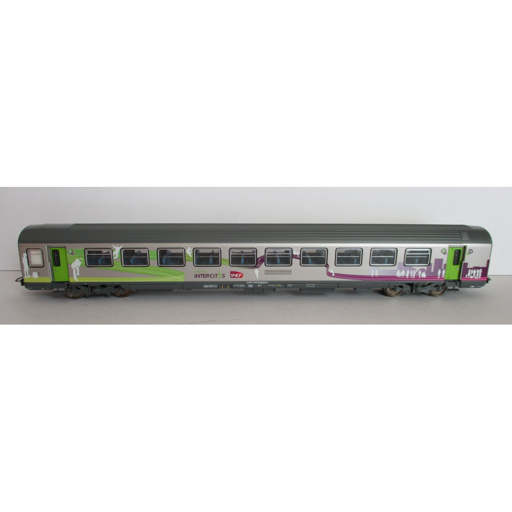 Wagon Voiture CORAIL INTERCITES 2Cl Vtu SNCF  1/87ème PIKO