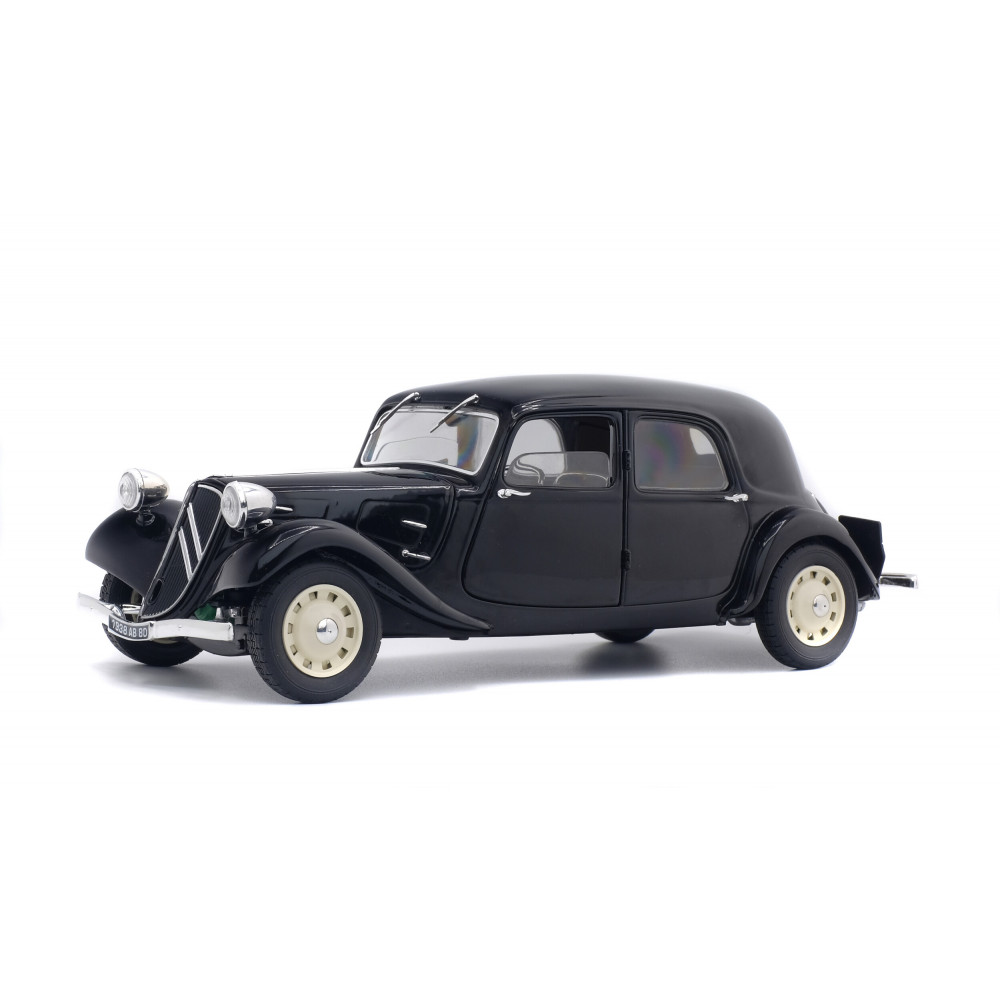 CITROEN Traction 7 noir 1937 1/18 SOLIDO