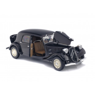 CITROEN Traction 7 noir 1937 1/18 SOLIDO