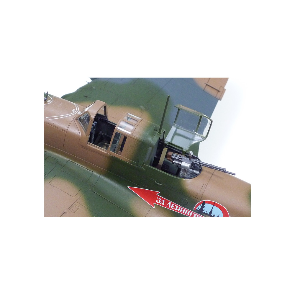 Maquette Avion Tamiya Ilyushin IL-2 Shturmovik 1/72 – Kit à Monter WWII Russe