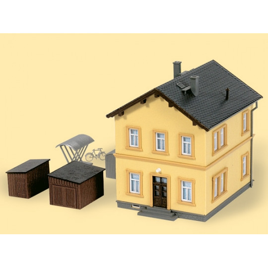 Maquette bureau et logement chef de gare 1/87 HO AUHAGEN