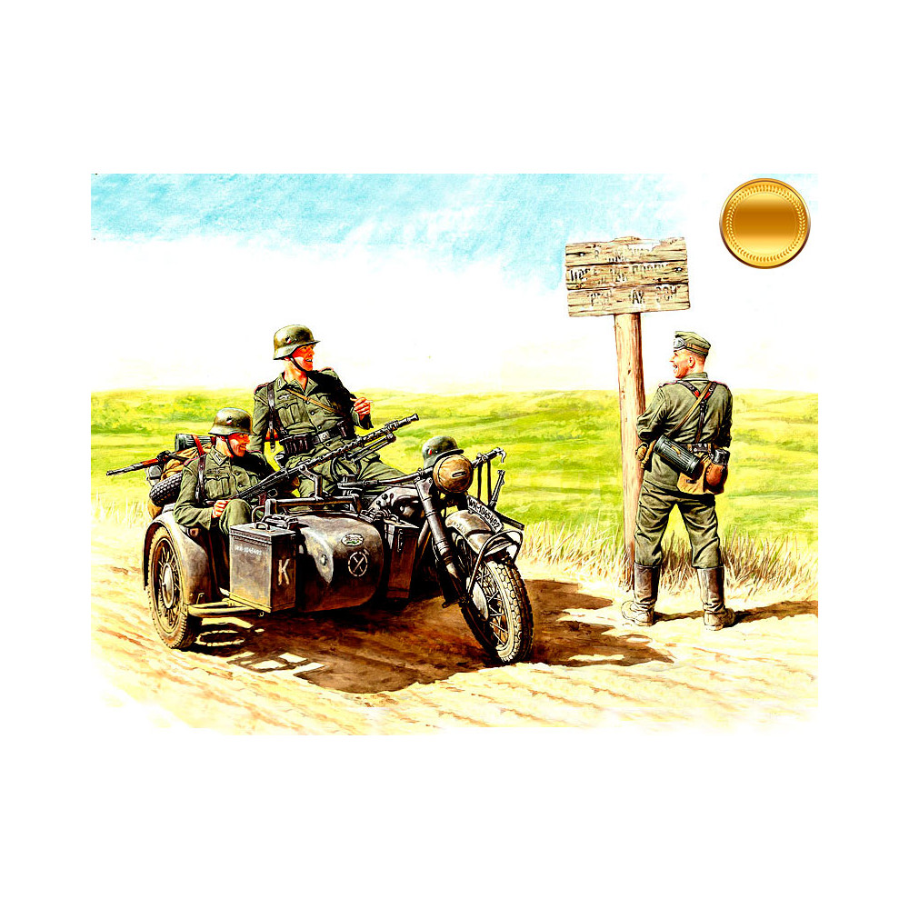 Motocyclistes allemands 1940-1942 (4 figurines+moto) 1/35 MB