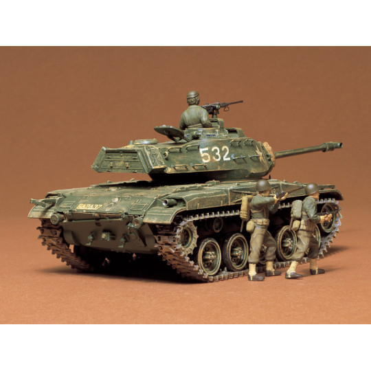 Char Tank US M41 Walker Bulldog maquette 1/35 TAMIYA