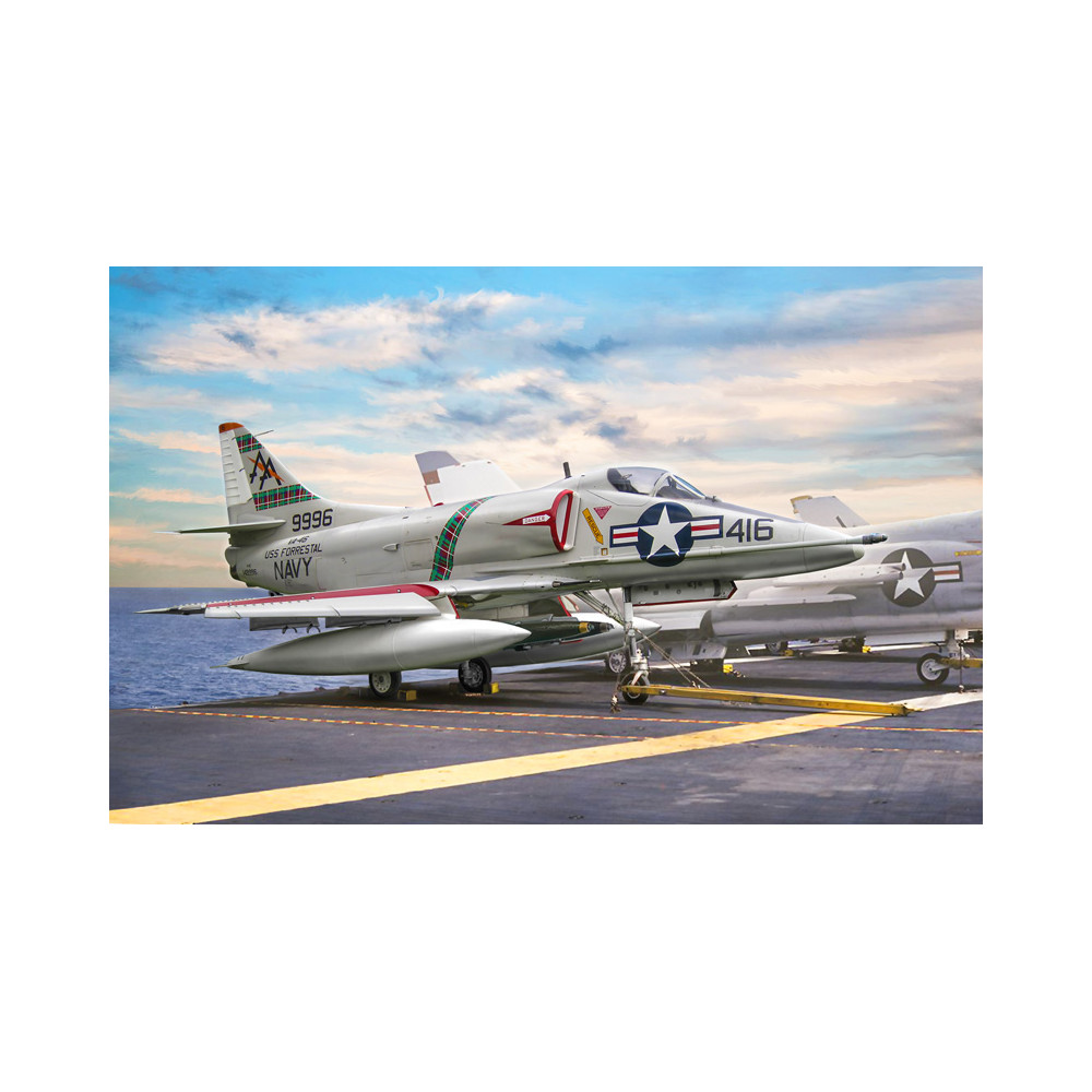 Douglas A-4 E/F/G Skyhawk maquette 1/48 ITALERI