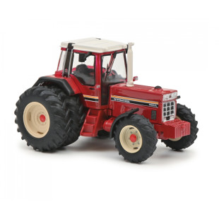 Tracteur IHC 1455 XL rouge 1/87 SCHUCO