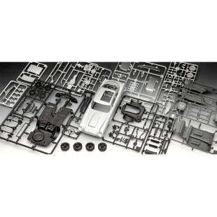 ASTON MARTIN DB5 Coffret cadeau James Bond 1/24 REVELL
