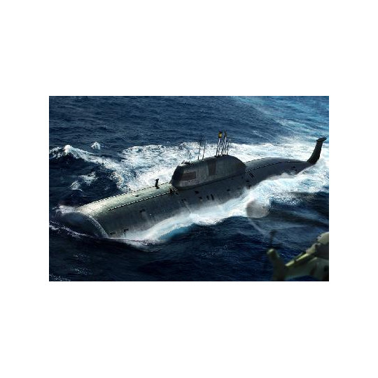 SOUS MARIN Marine Russe Akula Class Attack 1/350 HOBBYBOSS