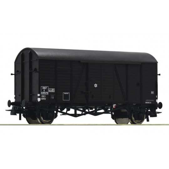 WAGON COUVERT A ESSIEUX SNCF HO 1/87ème ROCO