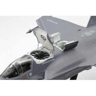 Avion Lockheed Martin F-35 B Lightning II 1/48 TAMIYA