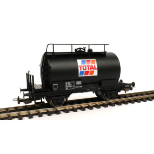 Wagon citerne à essieux SNCF TOTAL 1/87 HO PIKO