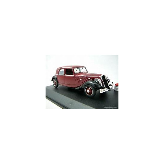 CITROEN Traction bi colore 1/43 NOSTALGIE