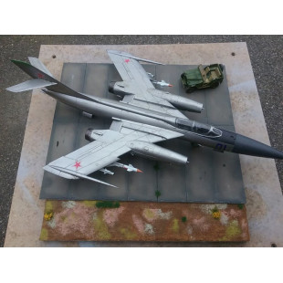 Yakolev YAK-28P "Firebar" maquette 1/48 HOBBYBOSS
