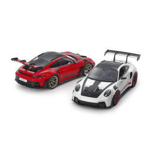 PORSCHE 911 GT3 RS (992) maquette 1/24 TAMIYA