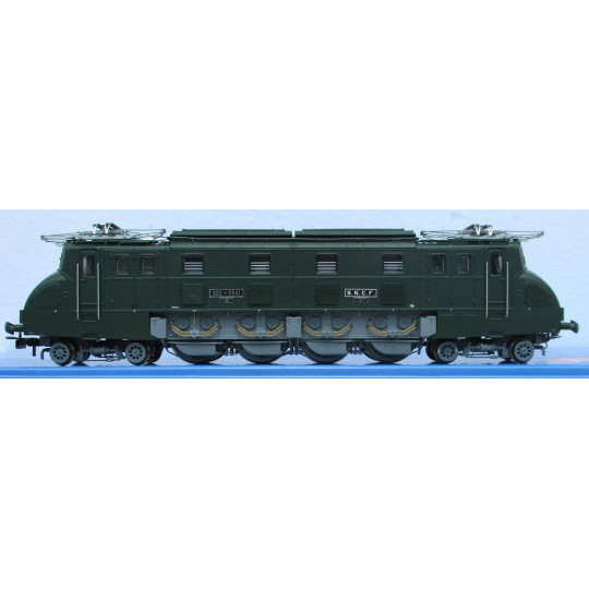 Loco electrique digital SNCF 2D2 5540 5541 Femme enceinte 1/87 HO JOUEF
