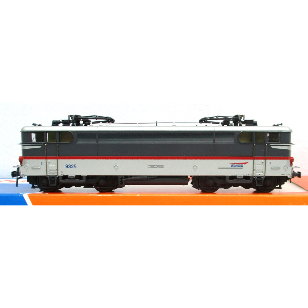 Locomotive électrique Digital ESU BB 9200 9325 Multiservice SNCF 1/87 HO ROCO
