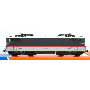 Locomotive électrique Digital ESU BB 9200 9325 Multiservice SNCF 1/87 HO ROCO