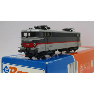 Locomotive électrique Digital ESU BB 9200 9325 Multiservice SNCF 1/87 HO ROCO