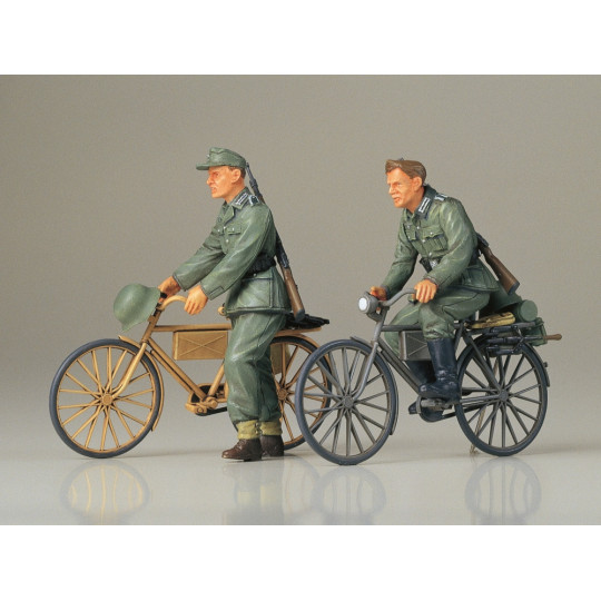 Soldats allemands en vélo WW2 Militaire maquette 1/35 TAMIYA