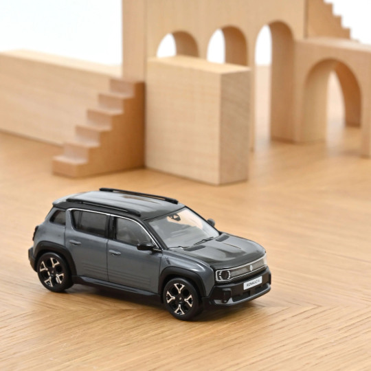 RENAULT 4 E-Tech Electrique gris urbain 1/43 NOREV