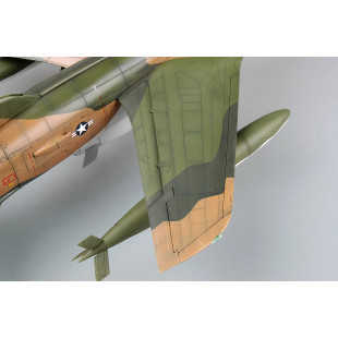 Republic F-105D Thunderchief maquette 1/48 HOBBY BOSS