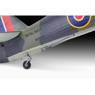 Hawker Sea Hurricane Mk.IIC maquette 1/32 REVELL