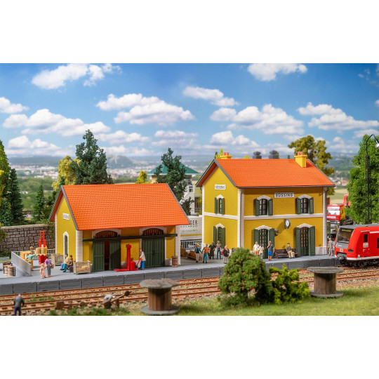 Gare de Güssing maquette 1/87 HO FALLER