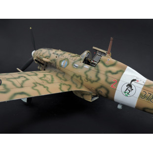 Macchi MC 205 Veltro avion Italie WW2 maquette  1/32 ITALERI
