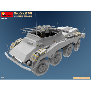 Camion char WW2 Sd.Kfz 234/4 8X8 & MG 151 triple maquette 1/35 MINIART