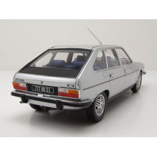 RENAULT 30 TX 1979 1/18 NOREV