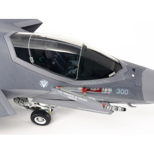 Lockheed Martin F-35 C Lightning II US Navy 1/48 maquette TAMIYA