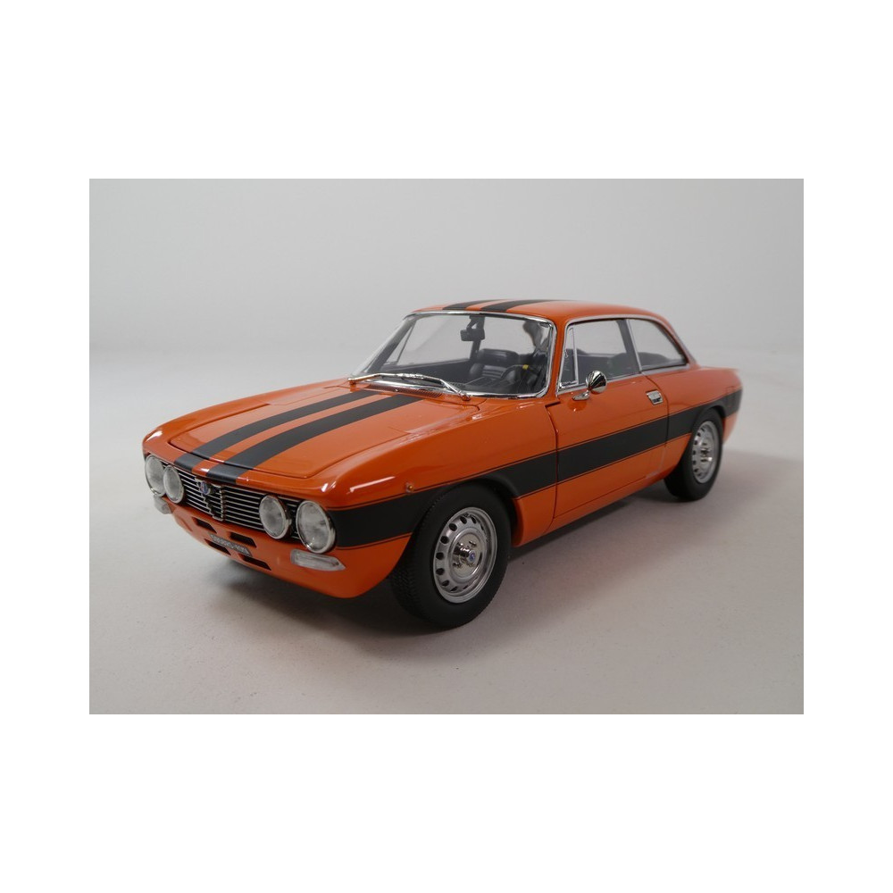 Alfa Romeo GTV 1973 ORANGE 1/18 NOREV