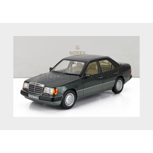 MERCEDES BENZ 230E vert métal 1/18 NOREV