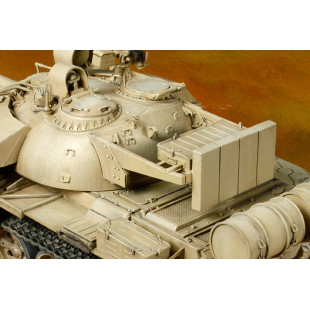 Char tank T-55 Enigma Irak maquette  1/35 TAMIYA