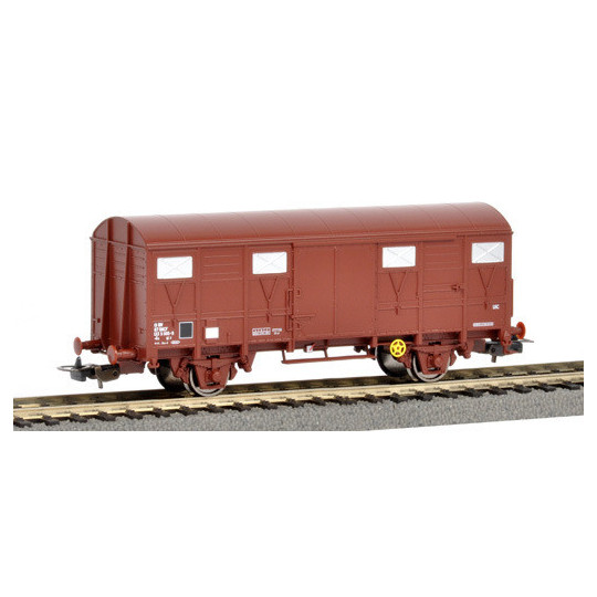 WAGON COUVERT SNCF EP IV 1/87 PIKO