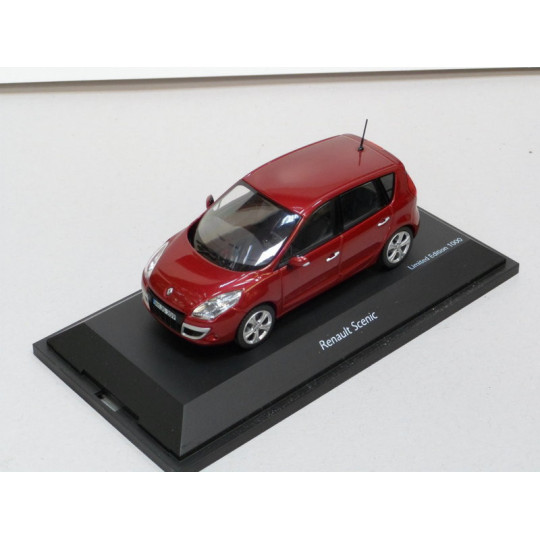 RENAULT SCENIC 2009 1/43ème SCHUCO