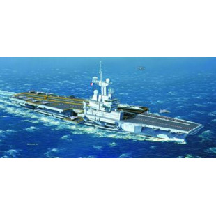 Porte-avions Charles de Gaulle 1/400ème HELLER