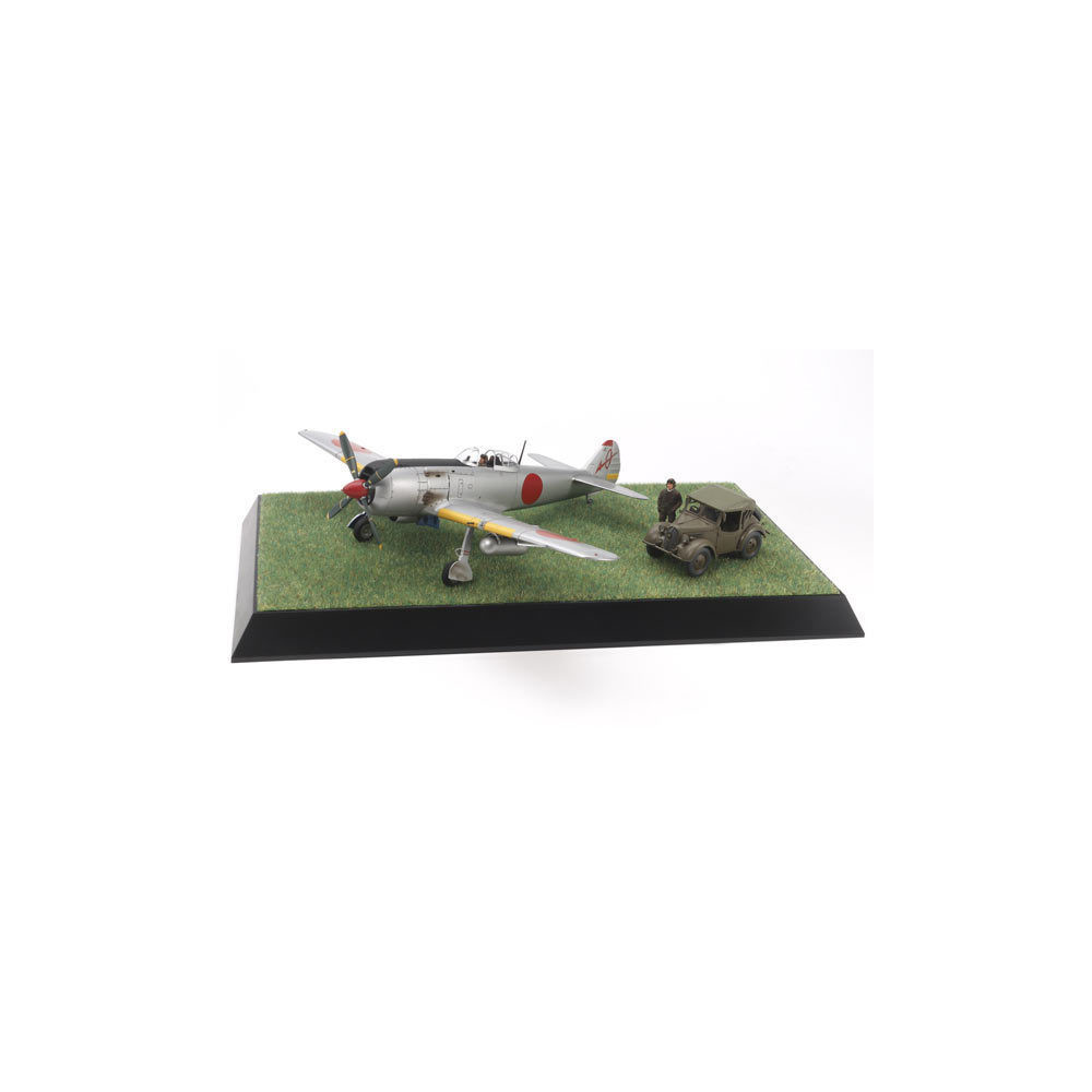 NAKAJIMA HAYATE Ki-84 FRANK + Kurogane 95 SET 2 maquettes 1/48 TAMIYA