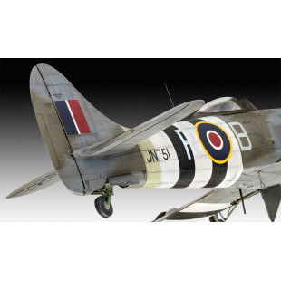 Hawker TEMPEST V 1/32 REVELL