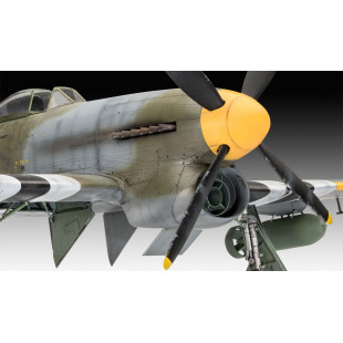 Hawker TEMPEST V 1/32 REVELL