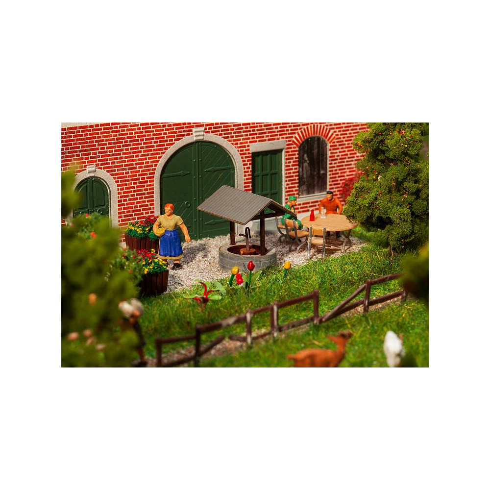 Fontaine décorative 1/87 HO FALLER