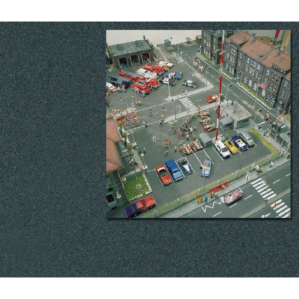 Feuille de route asphaltée 1/87  BUSCH