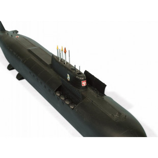 Sous-marin nucléaire russe "Kursk" K141 maquette 1/350 ZVEZDA