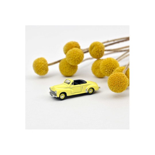 PEUGEOT 203 cabriolet 1952 Jaune Sulphur 1/87 NOREV