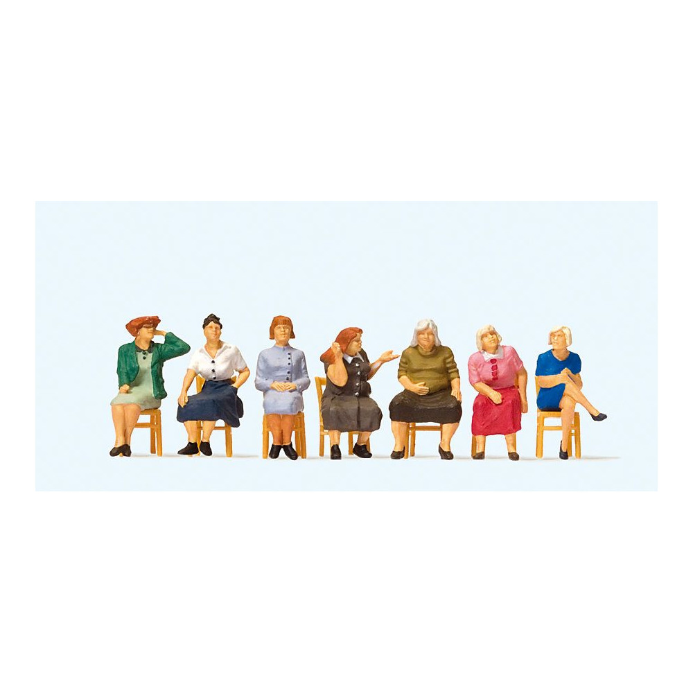 Femmes assises + chaises 1/87 HO PREISER