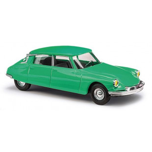 Citroën DS19 verte 1/87 BUSCH
