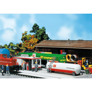 Station service des chemins de fer pour loco diesel 1/87 FALLER