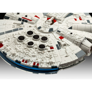 Millennium Falcon STAR WARS 1/241 REVELL