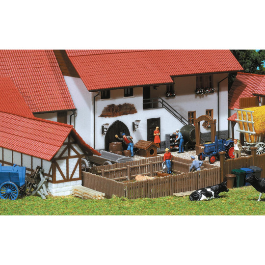 Clôture à claire-voie 1/87 FALLER