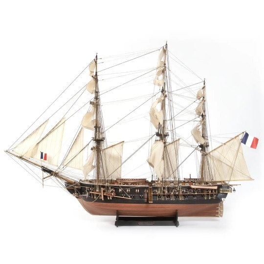 Bateau bois frégate "La Belle Poule" maquette 1/90 OCCRE